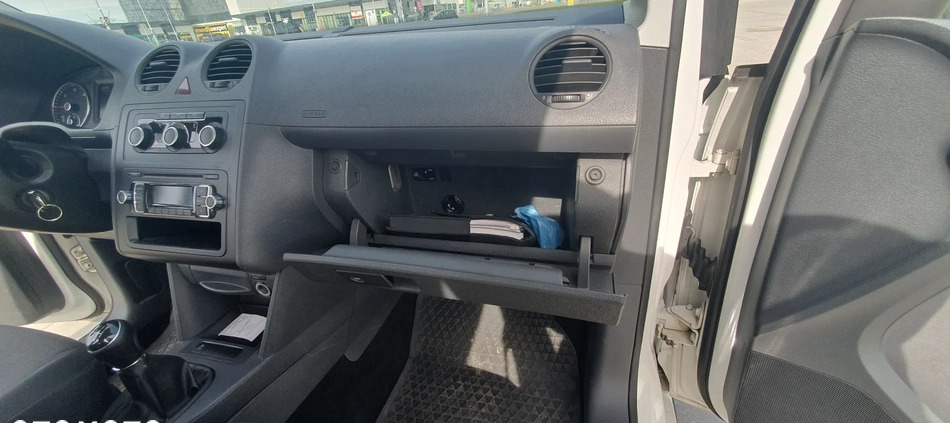 Volkswagen Caddy cena 42900 przebieg: 207900, rok produkcji 2014 z Koszalin małe 781